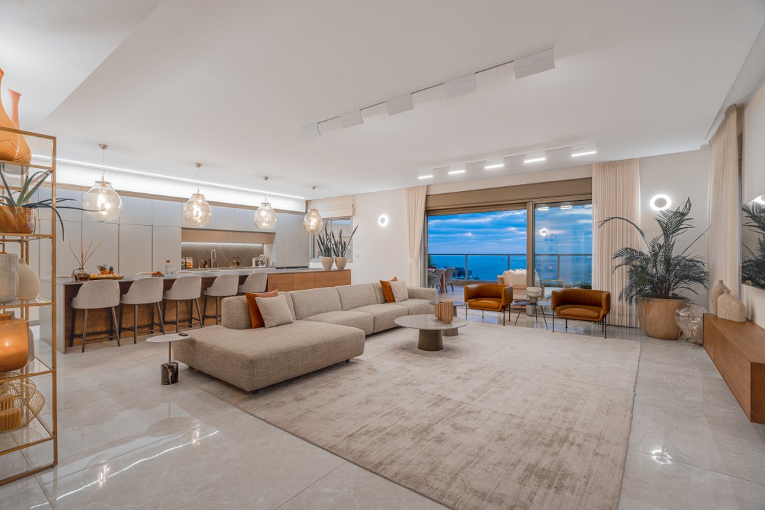 Apartment in Netanya, Center District, Israel 1 - 12961471