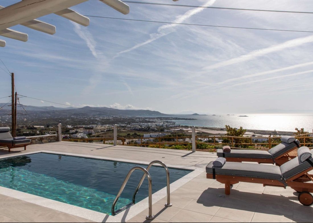 Villa in Naxos, Aegean, Greece 2 - 12962256