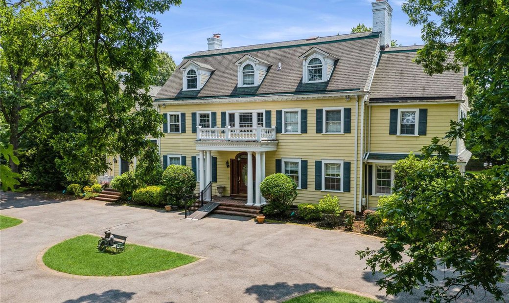 House Hewlett Bay Park En Hewlett, Nueva York, Estados Unidos En Venta