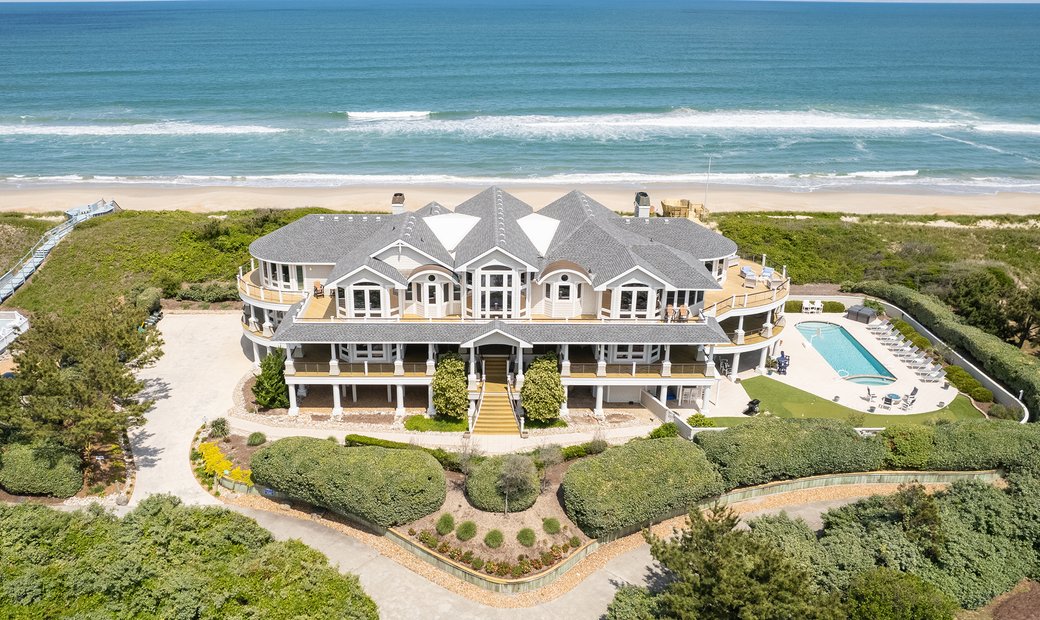 Outer Banks Premier Luxury Oceanfront In Corolla, North Carolina