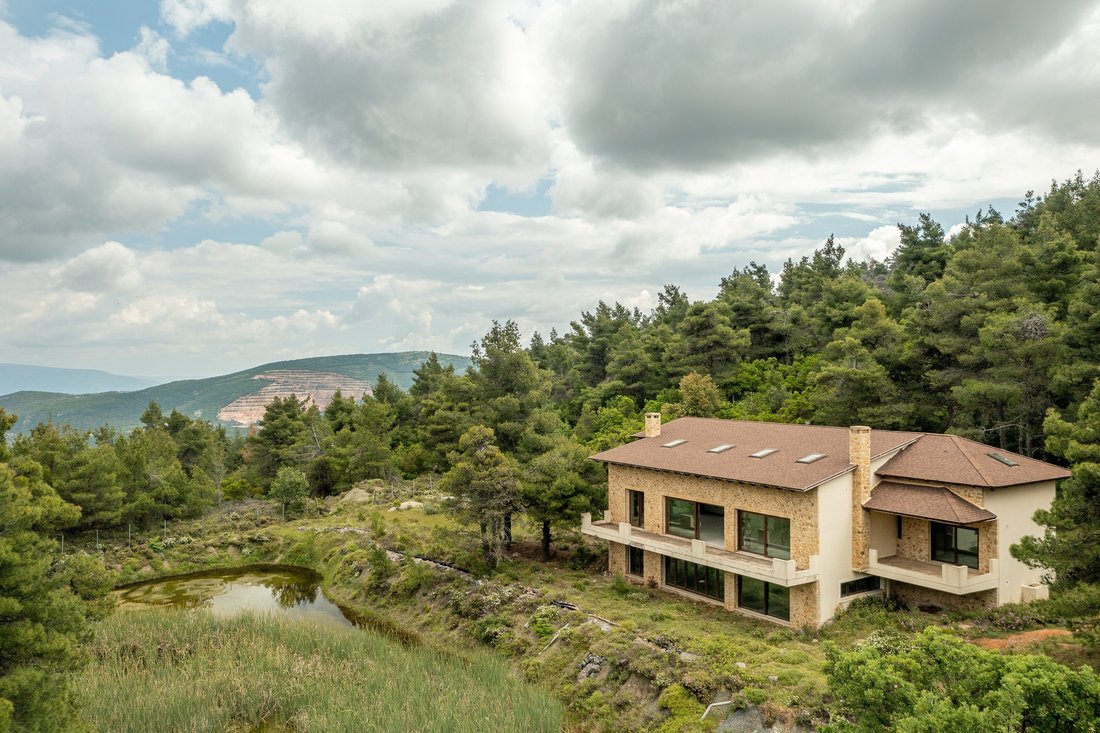 House in Oropos, Attica, Greece 1 - 12968246
