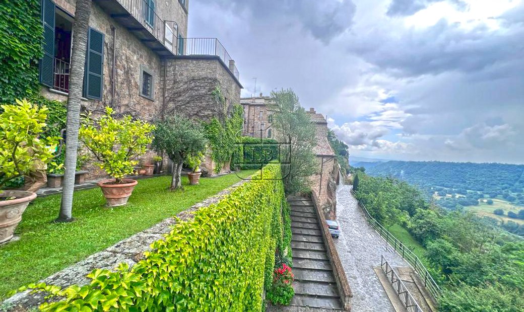 Elegant Apartments With Panoramic View In The City In Bagnoregio, Lazio