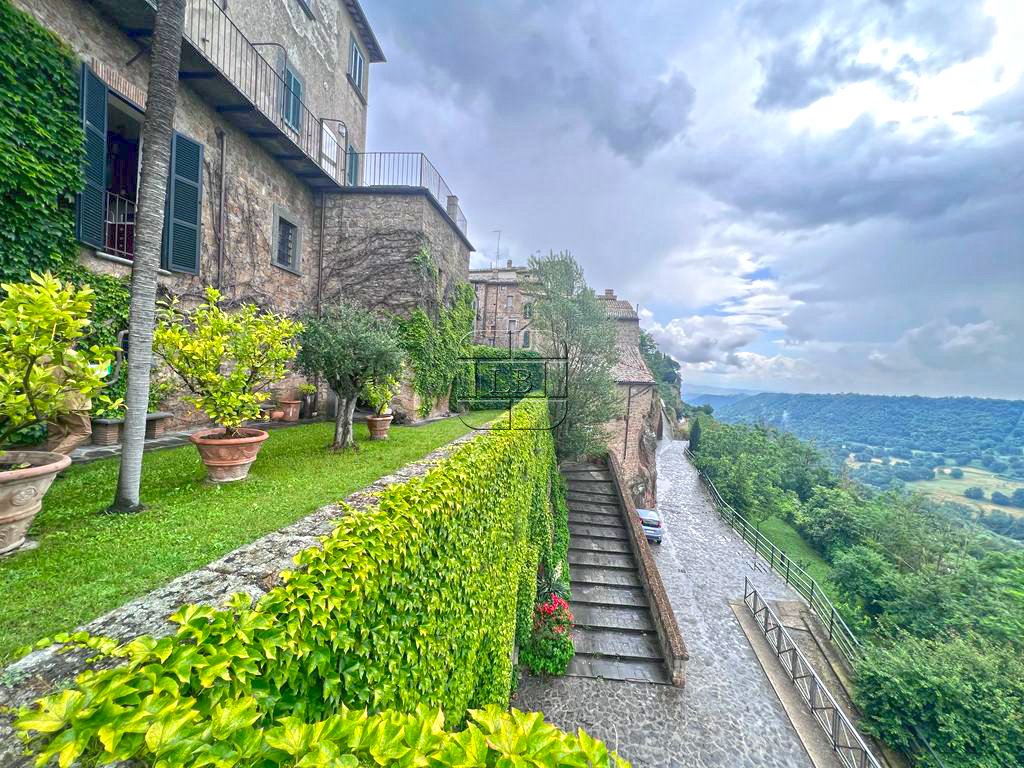 Apartamento en Civita di Bagnoregio, Lacio, Italia 1 - 12968327