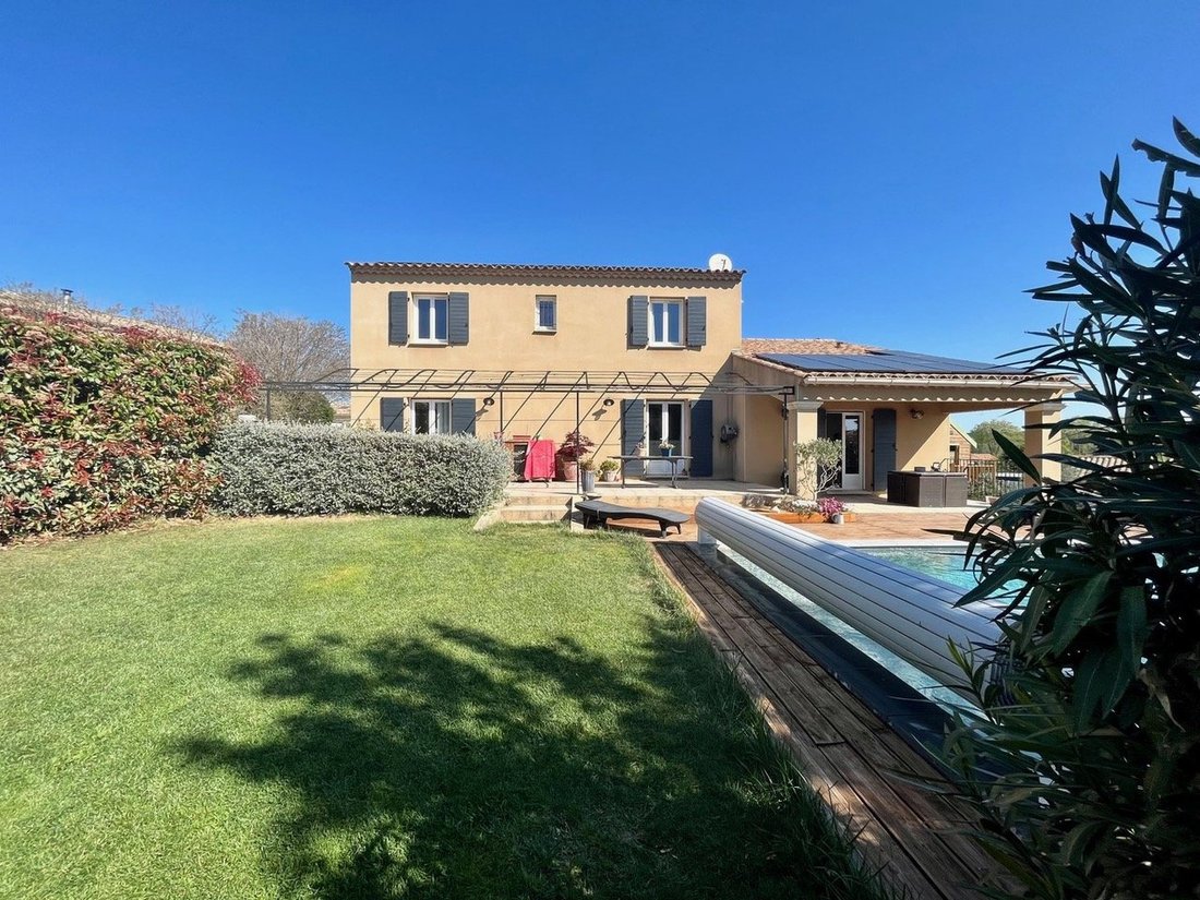 For Sale Gard(30) Villa P5 With Swimming Pool And In Uzès, Occitanie