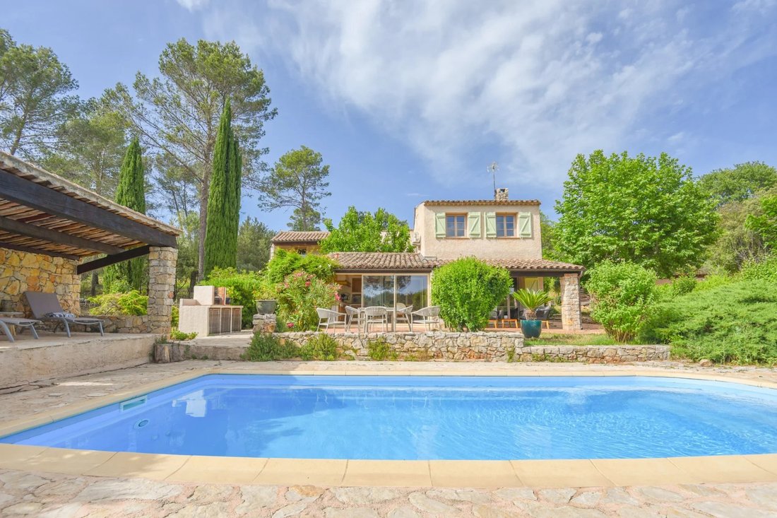 Lovely Authentic Natural Stone In Lorgues, Provence Alpes Côte D'azur ...