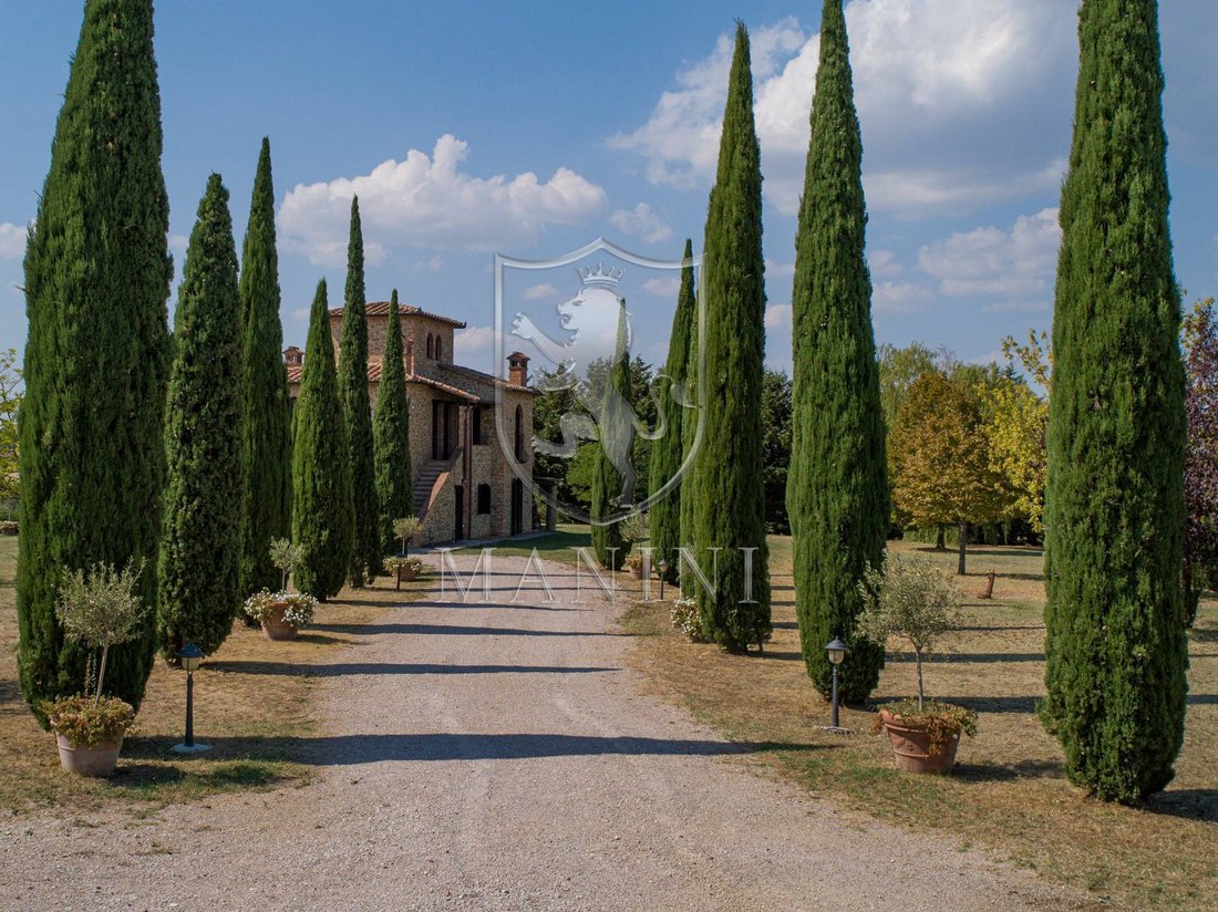 Country House in Castiglione del Lago, Umbria, Italy 1 - 12970867