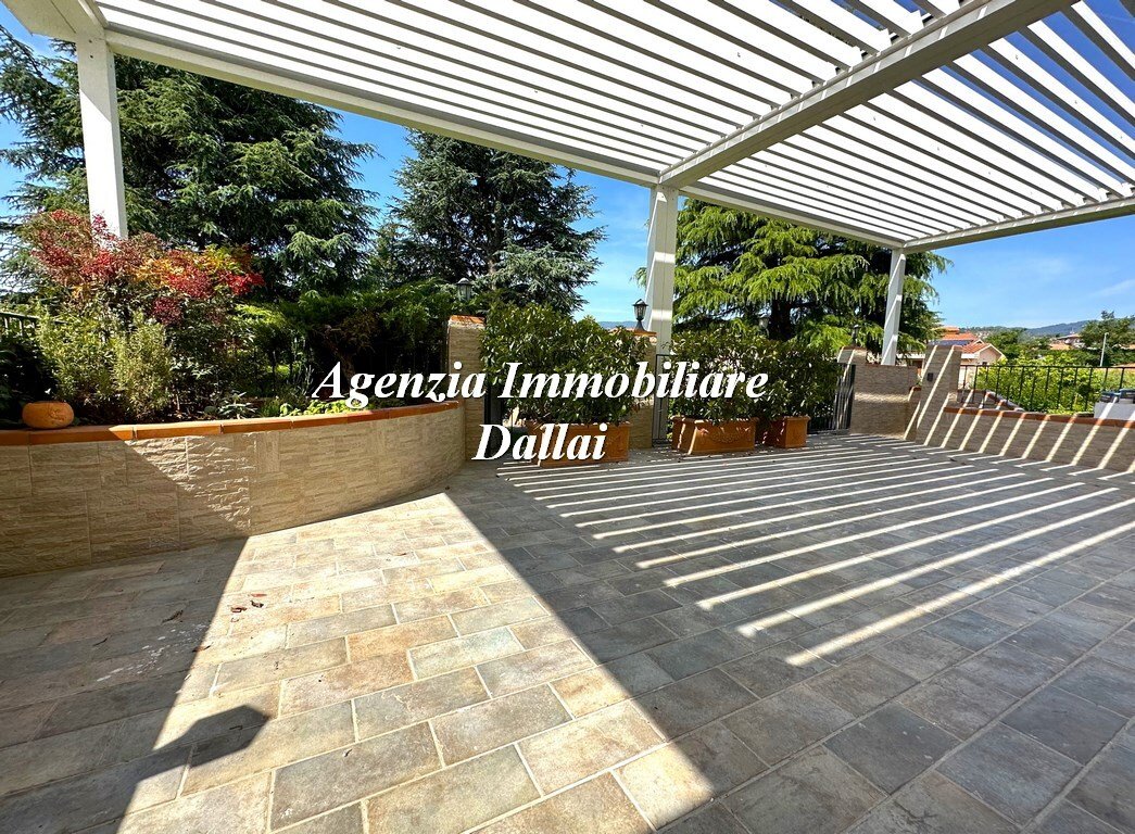Villa in Barberino di Mugello, Tuscany, Italy 2 - 12970037