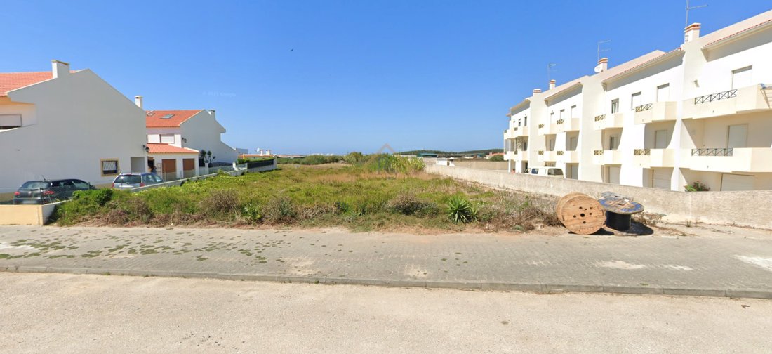 Land in Atouguia da Baleia, Leiria District, Portugal 5 - 12700103