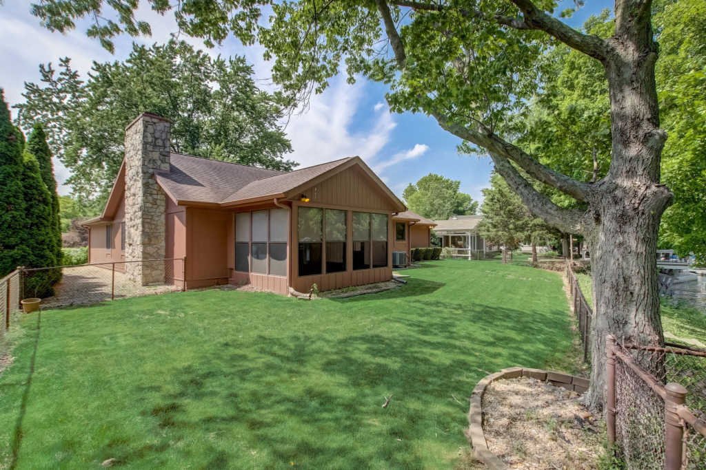 Single Family Detached In Sheridan Road, Indiana, Vereinigte Staaten Zu Verkaufen (12969964)