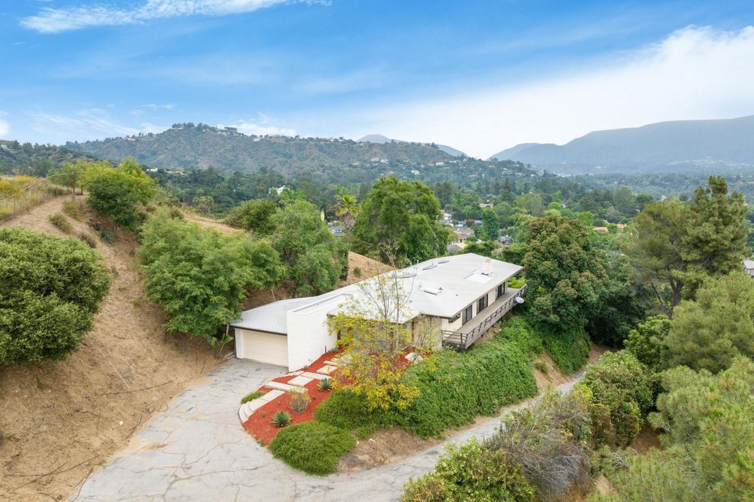 House in Altadena, California, United States 1 - 12970396