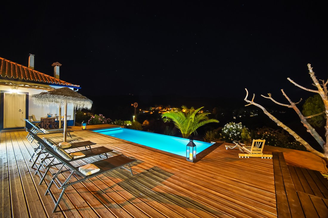 Villa That Has The Sky As Its Roof In Setúbal Municipality, Setubal