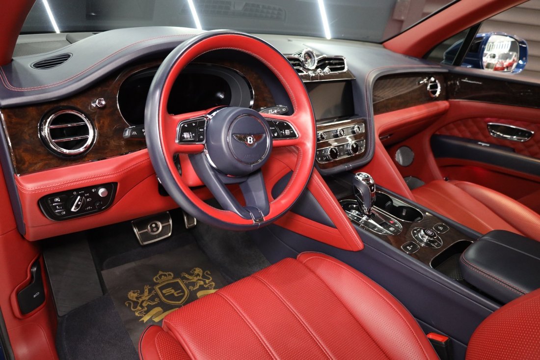 Suv in Dubai, Dubai, United Arab Emirates 5 - 12596199