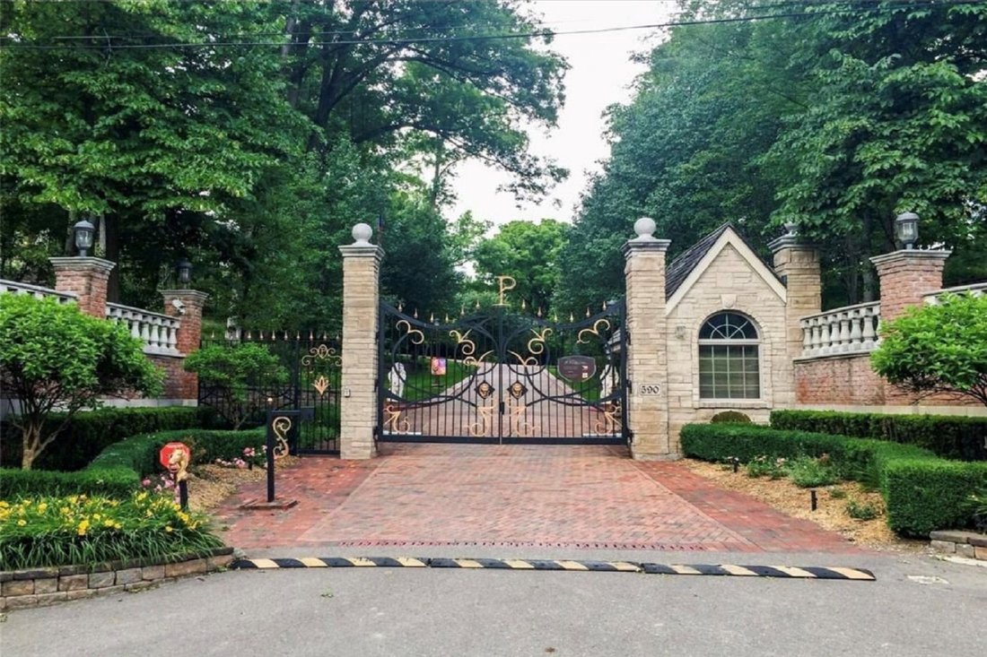 Northville In Novi, Michigan, United States For Sale (12976089)