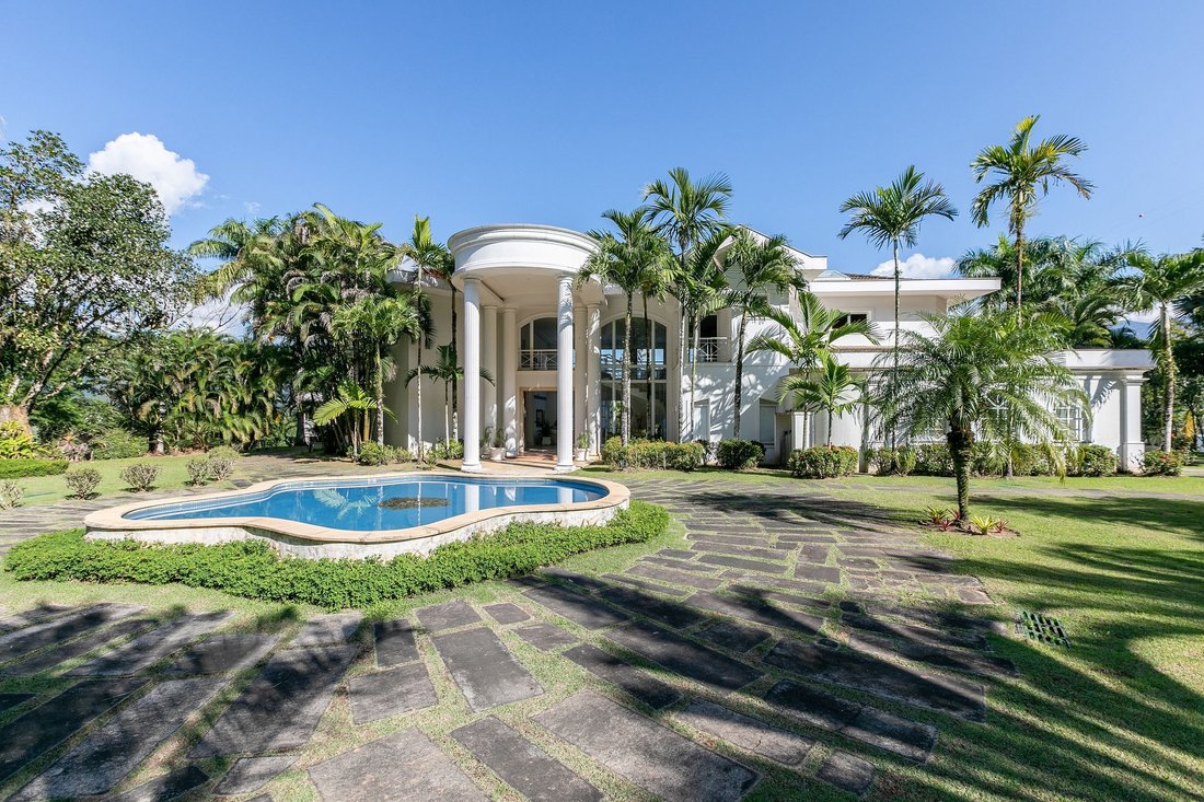 Villa in Mangaratiba, Mangaratiba, Brazil 2 - 12454076