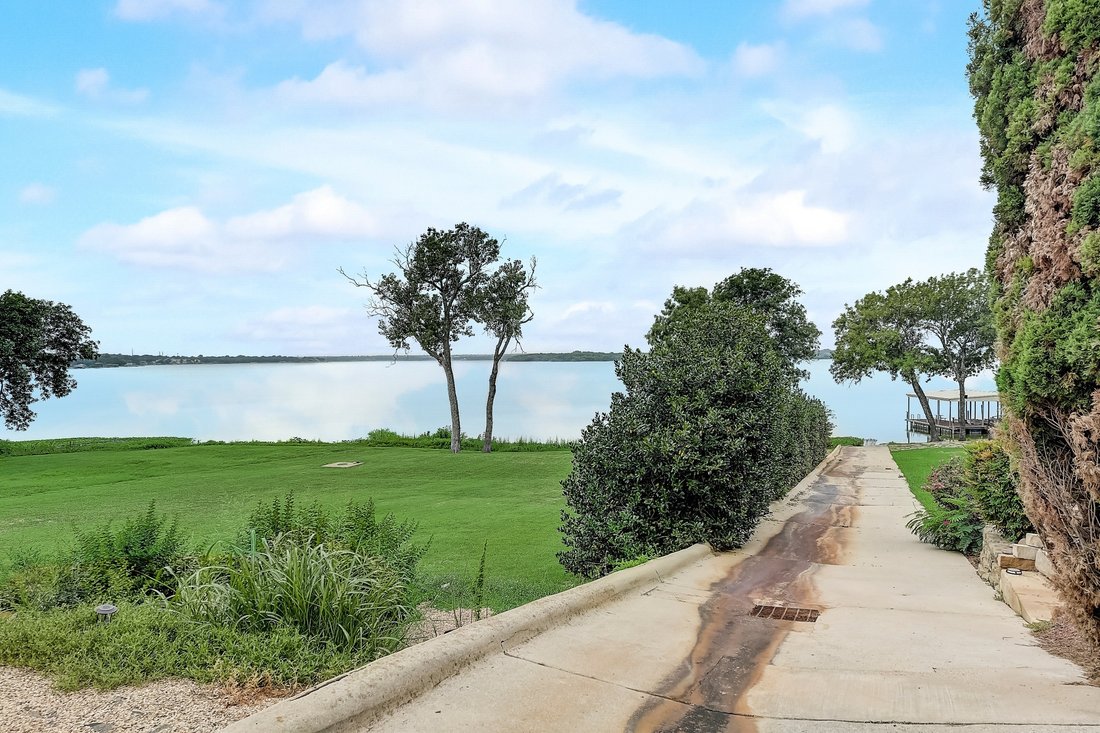 2404, Rue Perkins Dans Arlington, Texas, états Unis à Vendre (12977914)