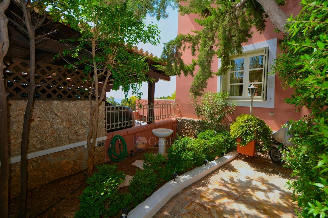 Villa in Koinotita Portoxeliou, Kranidi, Greece 4 - 12977402