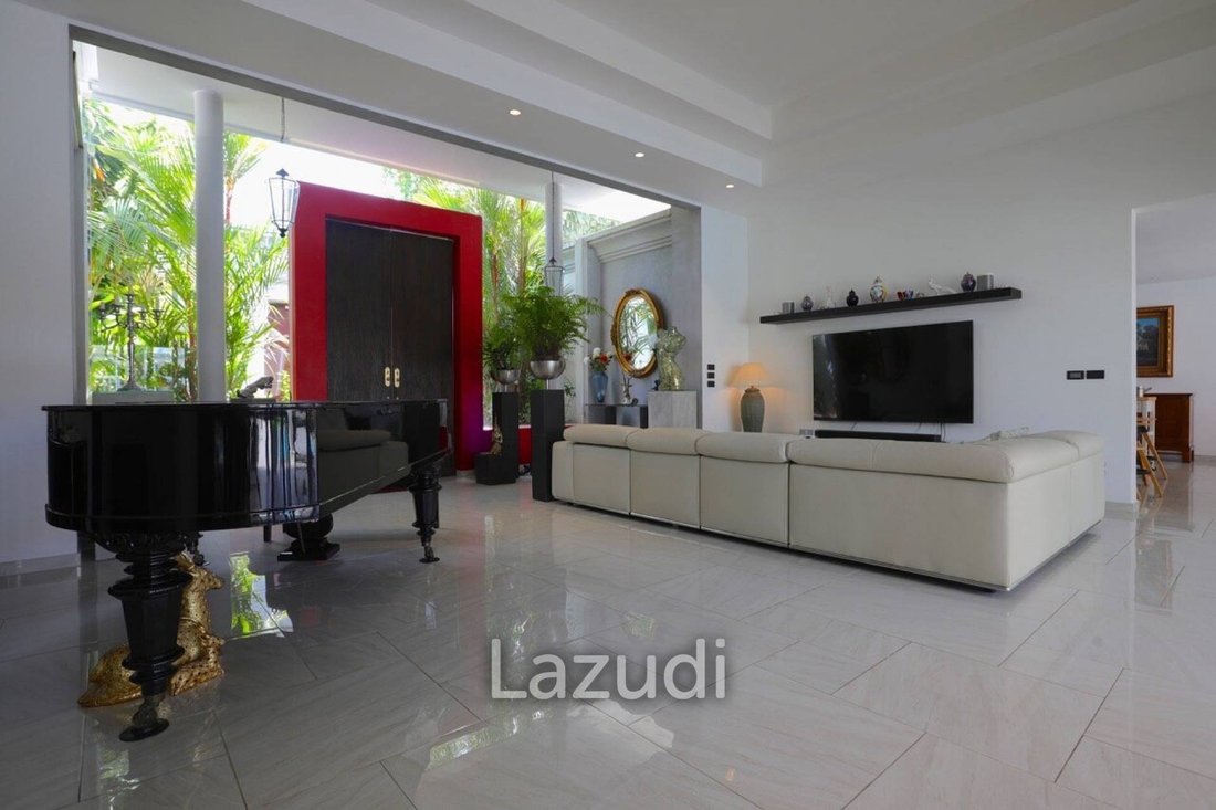 Villa in Pattaya City, Chon Buri, Thailand 4 - 12978207