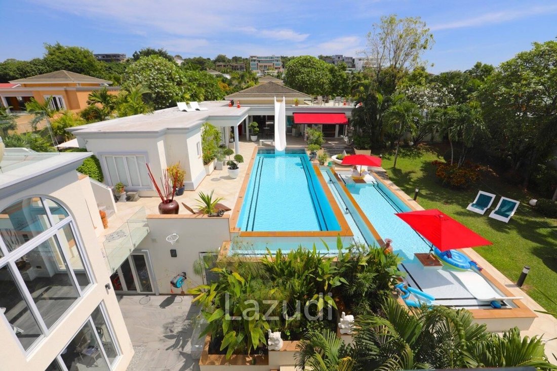 Villa in Pattaya City, Chon Buri, Thailand 1 - 12978207