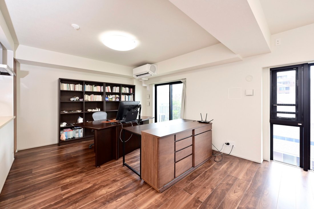 Open Residencia Hiroo The House South Court In Shibuya City, Tokyo