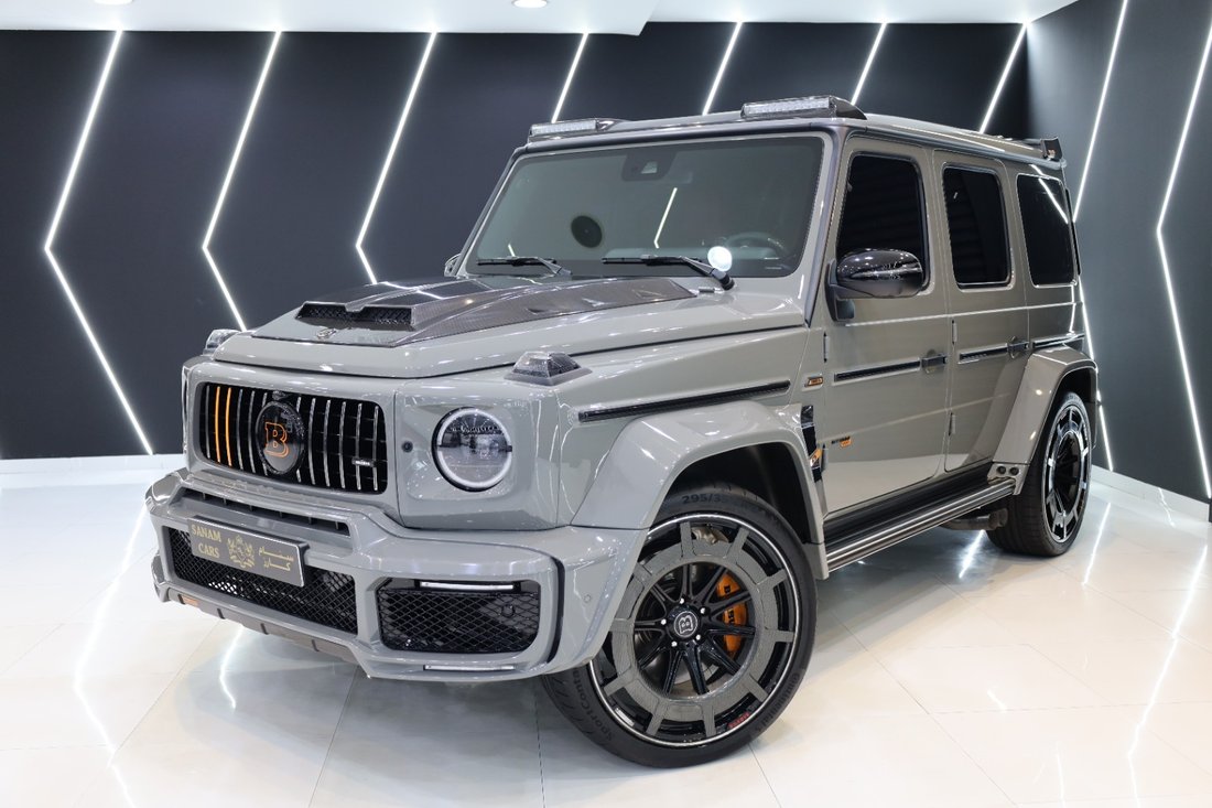 Suv in Dubai, Dubai, United Arab Emirates 1 - 12978496