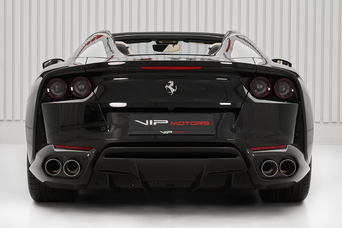 Cabriolet in Dubai, Dubai, United Arab Emirates 5 - 12978552