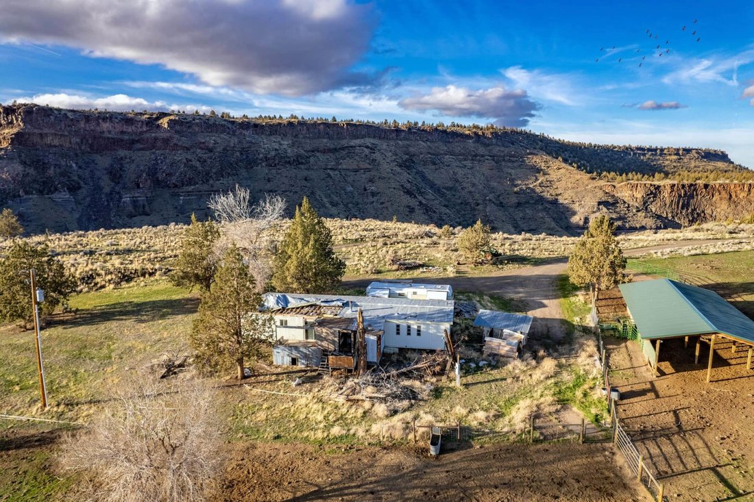 Crooked River Rim Farm In Culver, Oregon, United States For Sale (12978732)