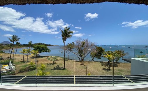 Penthouse in Black River, Black River, Mauritius 1