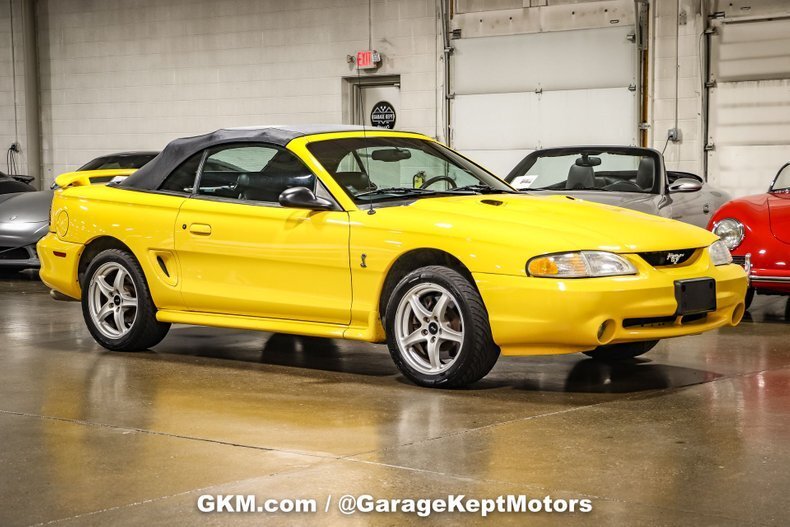 Cabriolet in Kentwood, Michigan, United States 3 - 12980412