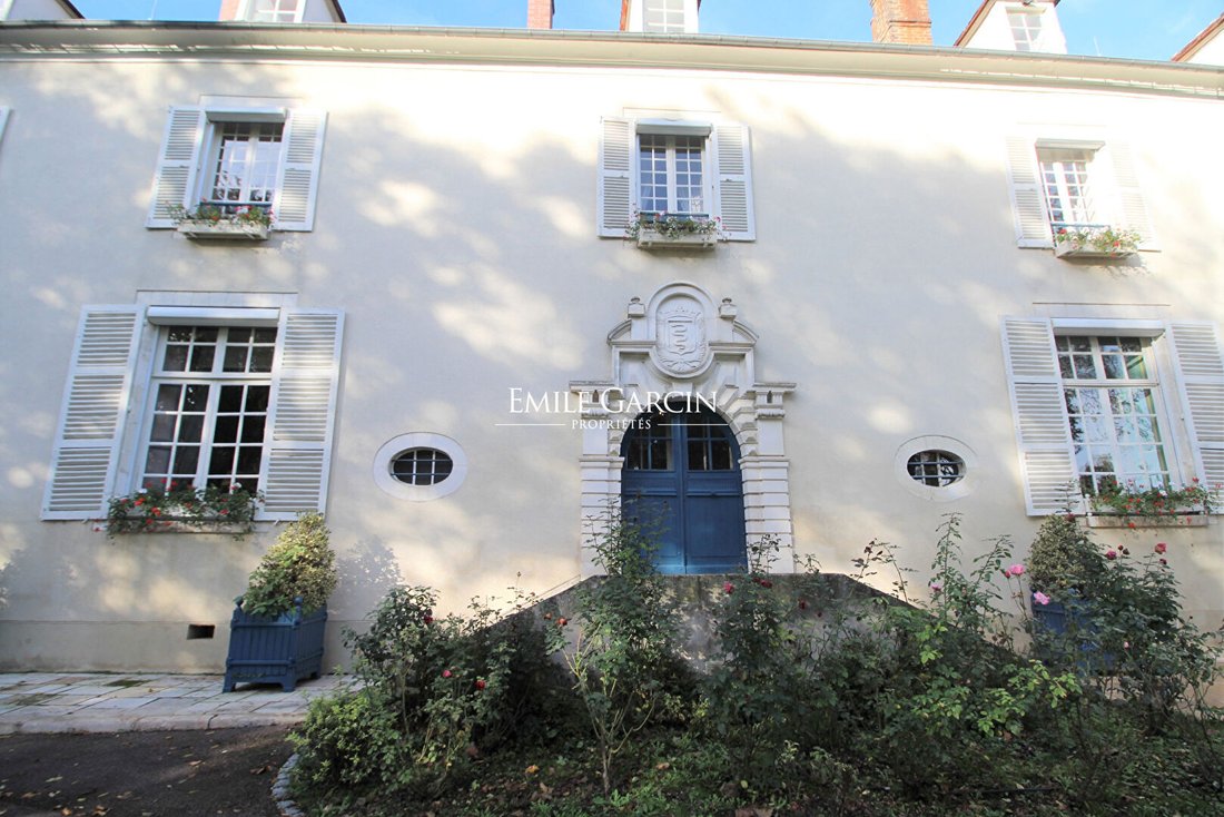 For Sale Seventeenth Century In Joigny, Bourgogne Franche Comté, France