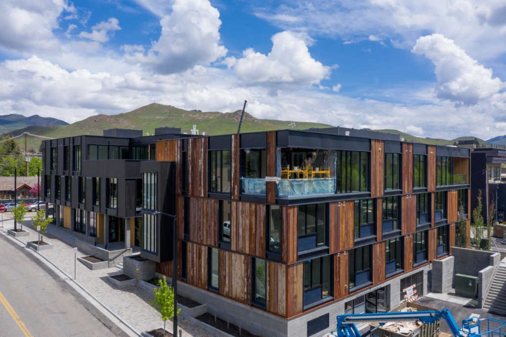 Condominium Ketchum In Ketchum, Idaho, United States For Sale (12979801)