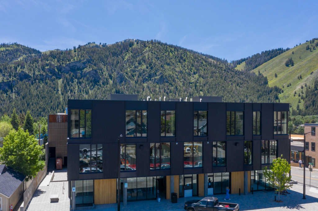 Condominium Ketchum In Ketchum, Idaho, United States For Sale (12979801)