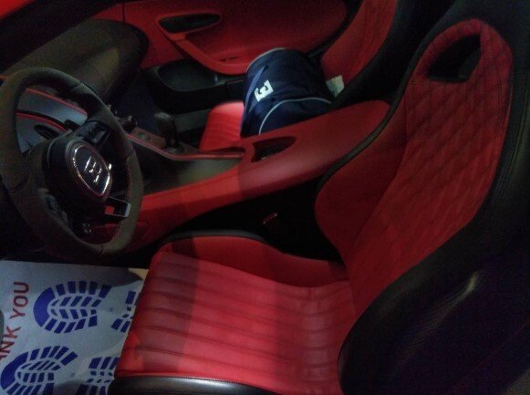 Bugatti Chiron in United States 3 - 12980611
