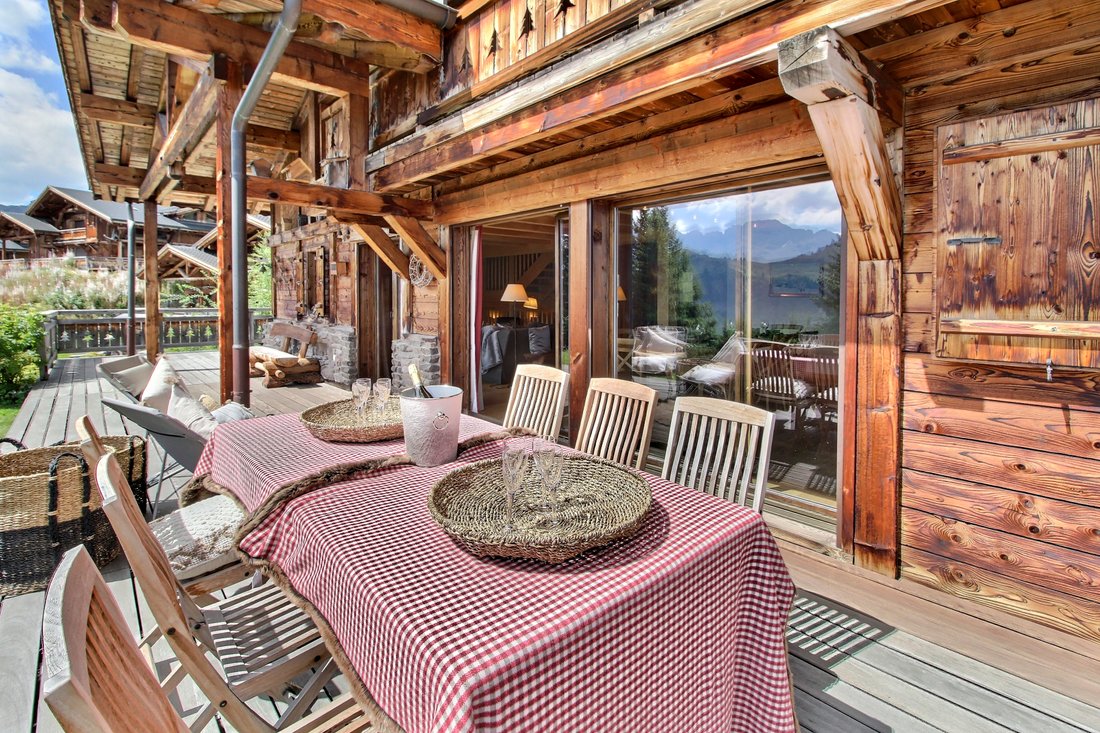 Magnificent Ski In Out Chalet In Les In Val D'illiez, Valais
