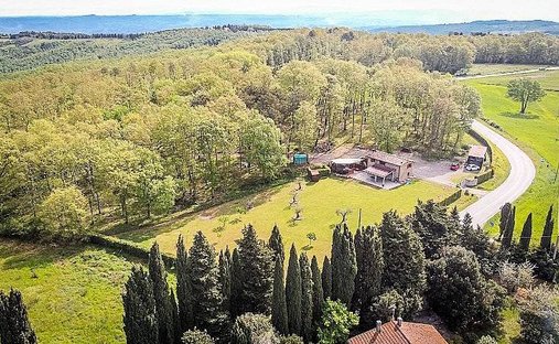 Maisons de campagne à Montaione, Toscane, Italie 1