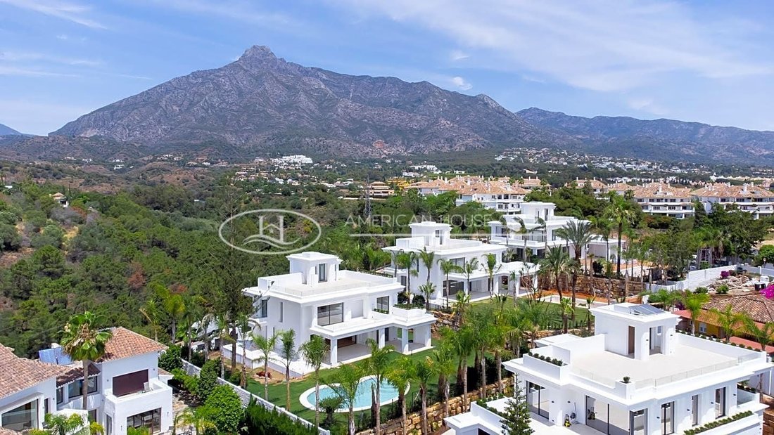 Villa in Marbella, Andalusia, Spain 5 - 12981407