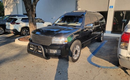 Lincoln Navigator L in United States 1