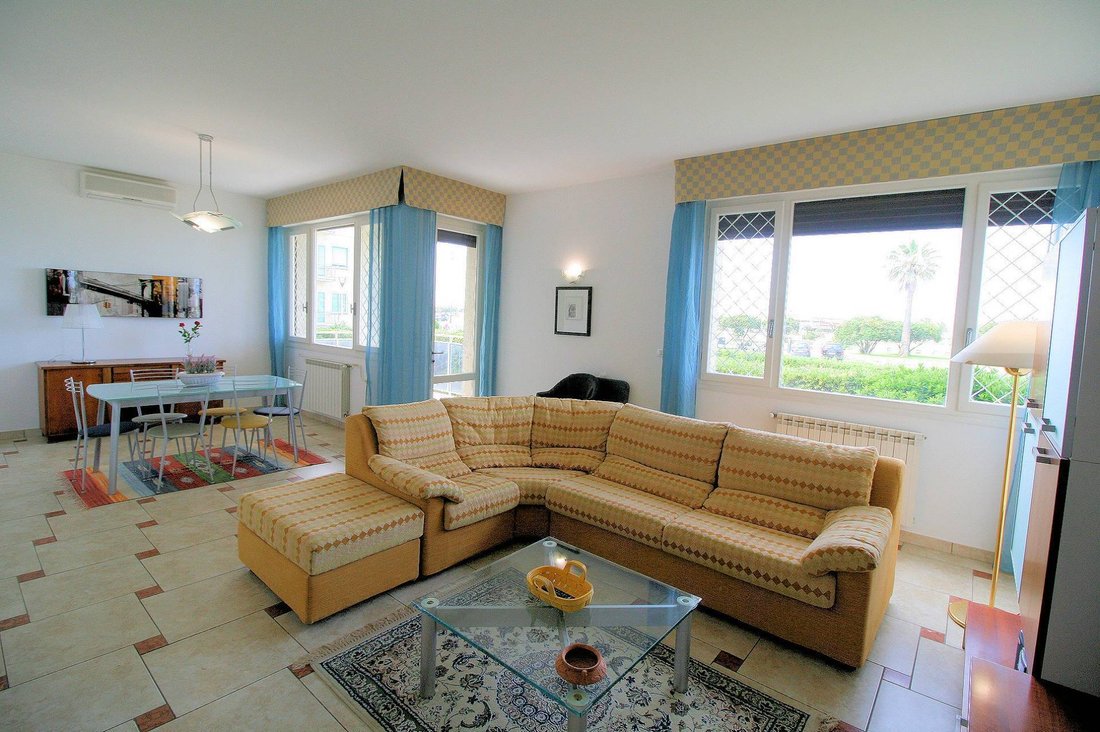 Apartment in Viareggio, Tuscany, Italy 1 - 12980758