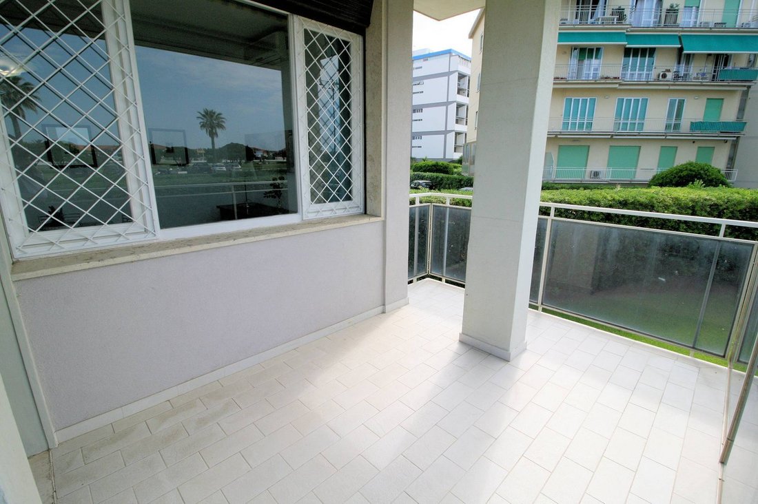 Apartment in Viareggio, Tuscany, Italy 2 - 12980758