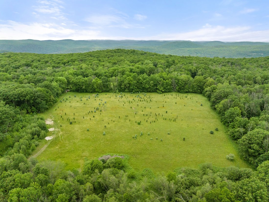 140 Kenmont Road In Kent, Connecticut, United States For Sale (12981675)