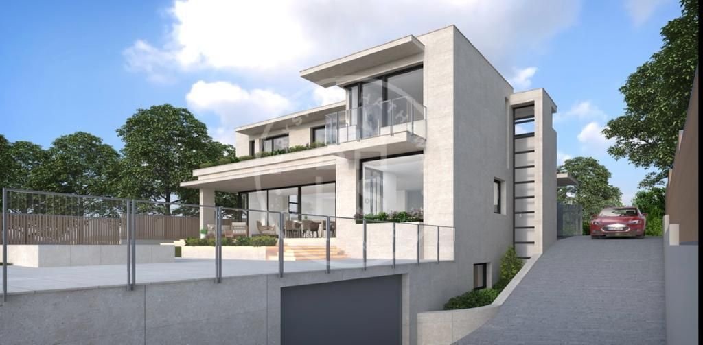 New Construction House In La Plana Area Of In Barcelona, Catalonia