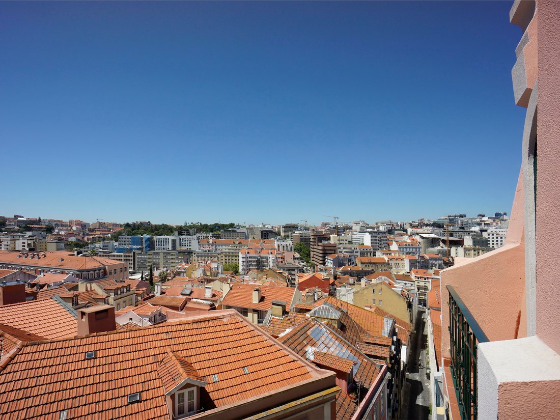 Apartment in Arroios, Lisbon, Portugal 2 - 12982307