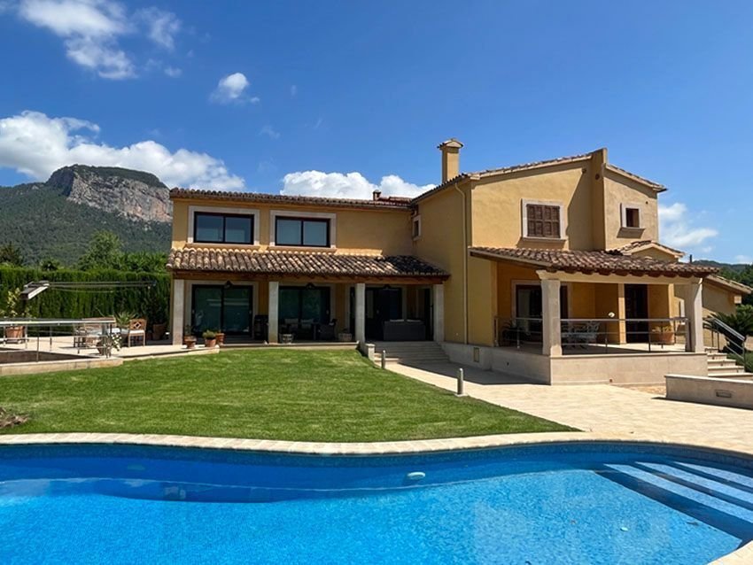 Chalet in Alaro, Balearic Islands, Spain 2 - 12982380