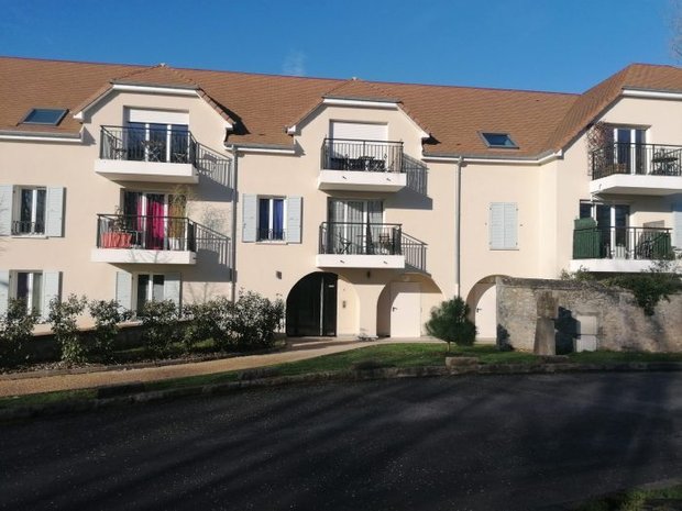 Luxury apartments for sale in VilliersleBâcle, ÎledeFrance, France