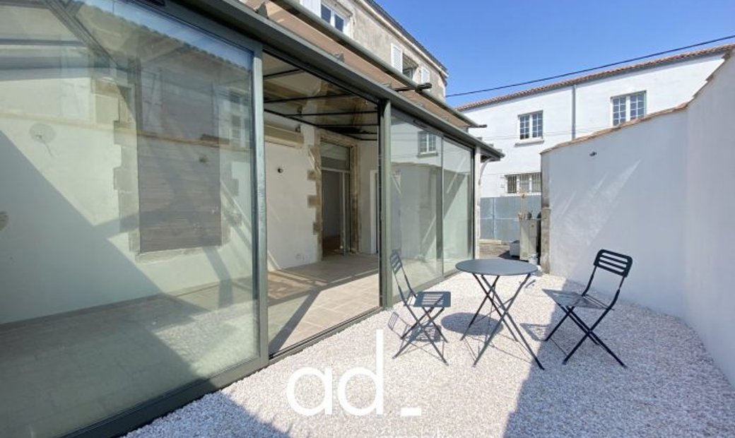 La Rochelle Apartment In La Rochelle, Nouvelle Aquitaine, France For Sale (12983884)