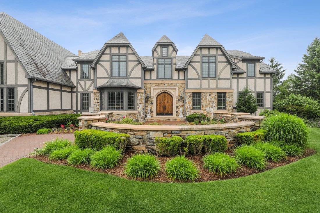 141 Truman Drive, Cresskill, Nj, 07626 In Cresskill, New Jersey, United