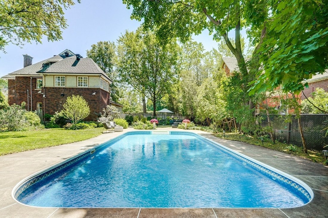 Saint Lambert, Montérégie In Saint Lambert, Québec, Kanada Zu Verkaufen