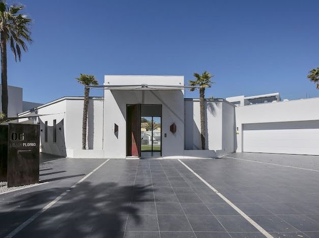 Villa in Sotogrande, San Roque, Andalusia 5 - 12985675