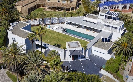 Villa in Sotogrande, San Roque, Andalusia 1