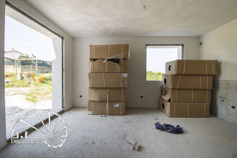 Prato Villa In Quarrata, Tuscany, Italy For Sale (12985963)