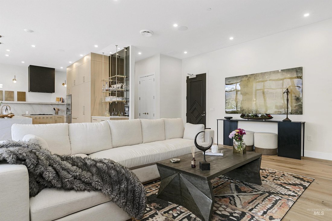 2 Bedrooms Condominium In Boise, Idaho, United States For Sale (12971471)